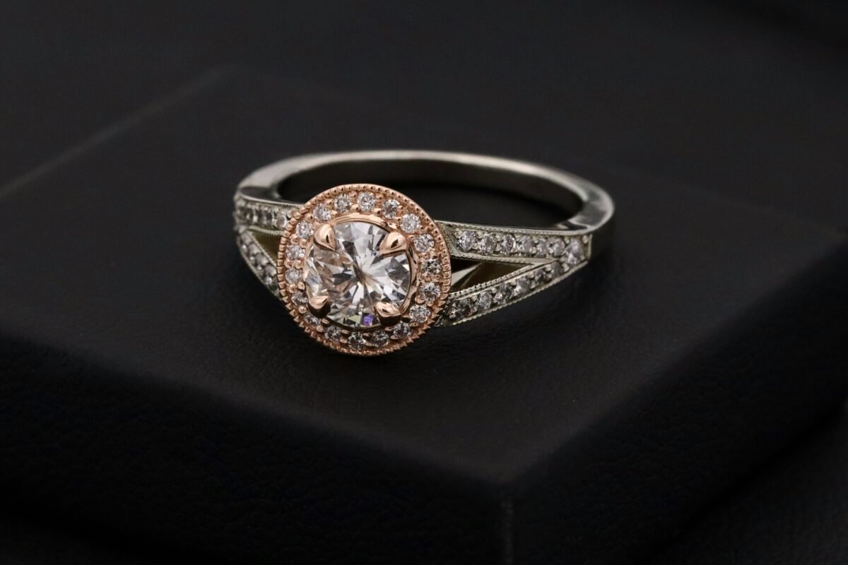 stainless steel jewellery by Zaneeza for everyday wear